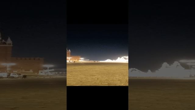 Спасская башня - Бой курантов полночь смотреть онлайн