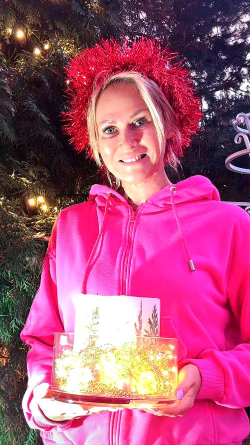 Новогоднее и вечернее освещение сада смотреть онлайн