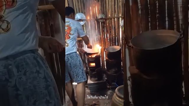 Готовит ужин ☝️😉✌️😂😂😂 смотреть онлайн