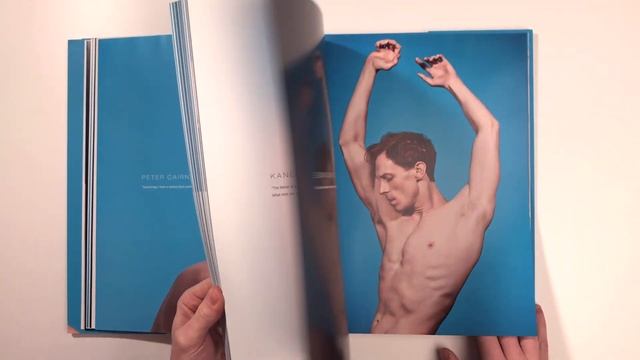 Red Hot 100 Art Book - By Thomas Knights смотреть онлайн