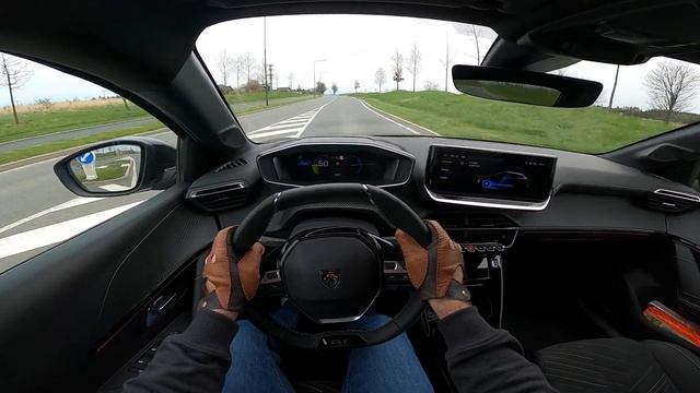 2024 Peugeot e-208 (facelift) | POV test drive смотреть онлайн