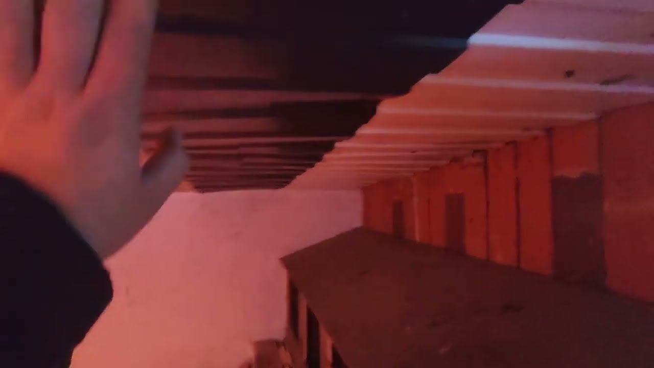 Курятник зимой, опыт красных ламп, пока все устраивает! смотреть онлайн