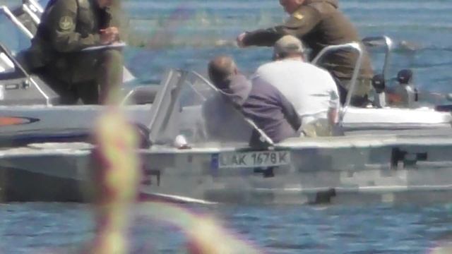 Рыбинспекция штрафует рыбаков смотреть онлайн