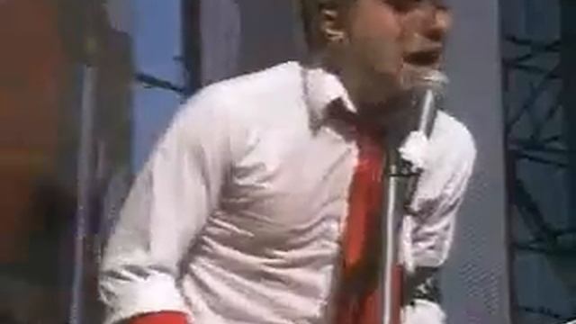 my chemical romance 8-You Know What They Do To Guys Like Us смотреть онлайн