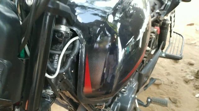 How to install pulsar 150 neon Fuel Tank Flap.(hindi) смотреть онлайн