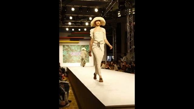 Primavera/Verão '12 - Romance in the air. Desfile no Mega PoLo Moda; смотреть онлайн