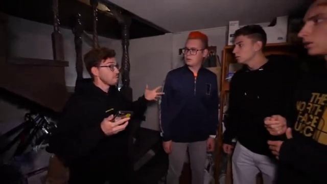 МУД А4 картун дог