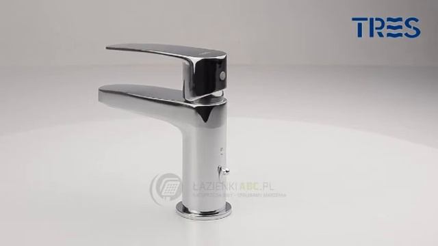 Bateria umywalkowa Tres FLAT TRES 204.103.01D смотреть онлайн