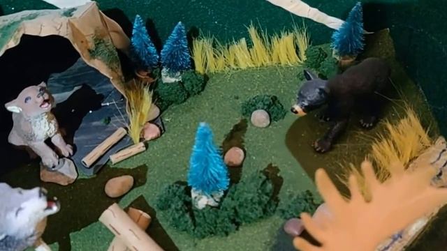 Diorama - Gray Wolf - First Grade смотреть онлайн