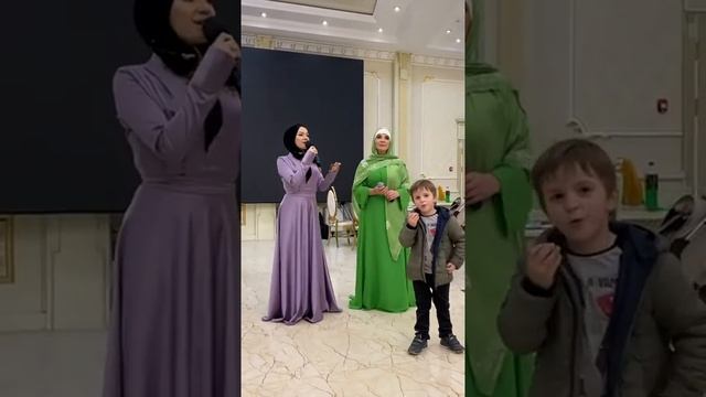 Гюльназ Гаджикурбанова и Марьям Казиева "Гъудган" смотреть онлайн