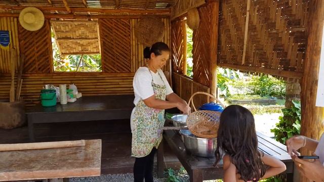 Кафе и ферма We green смотреть онлайн