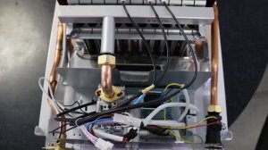 Сравнение ГПВН Thermex   Emerald S 22 MD и Sensor S 20 MD