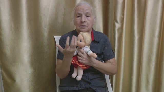 Что делать если у ребенка болит голова, спина, если ребенок устал и раздражён. смотреть онлайн