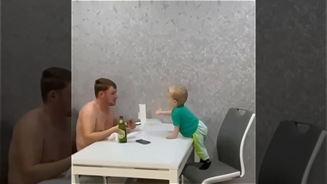 Корпорация Юмора - Маленький вступил с отцом в весьма серьезный разговор смотреть онлайн