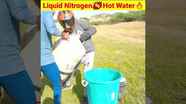 Hot Water in Liquid Nitrogen - Explosion🔥 @MRINDIANHACKER смотреть онлайн