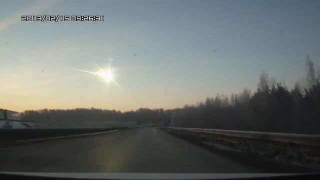 Meteorite Falls In Russian Urals Chelyabinsk region UFO? смотреть онлайн