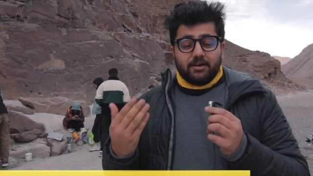I went Ice Skating on a Frozen River in LADAKH | Monkey Magic смотреть онлайн