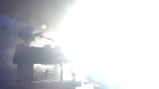 Neon Indian - Polish Girl - Live @ SXSW 2012 смотреть онлайн