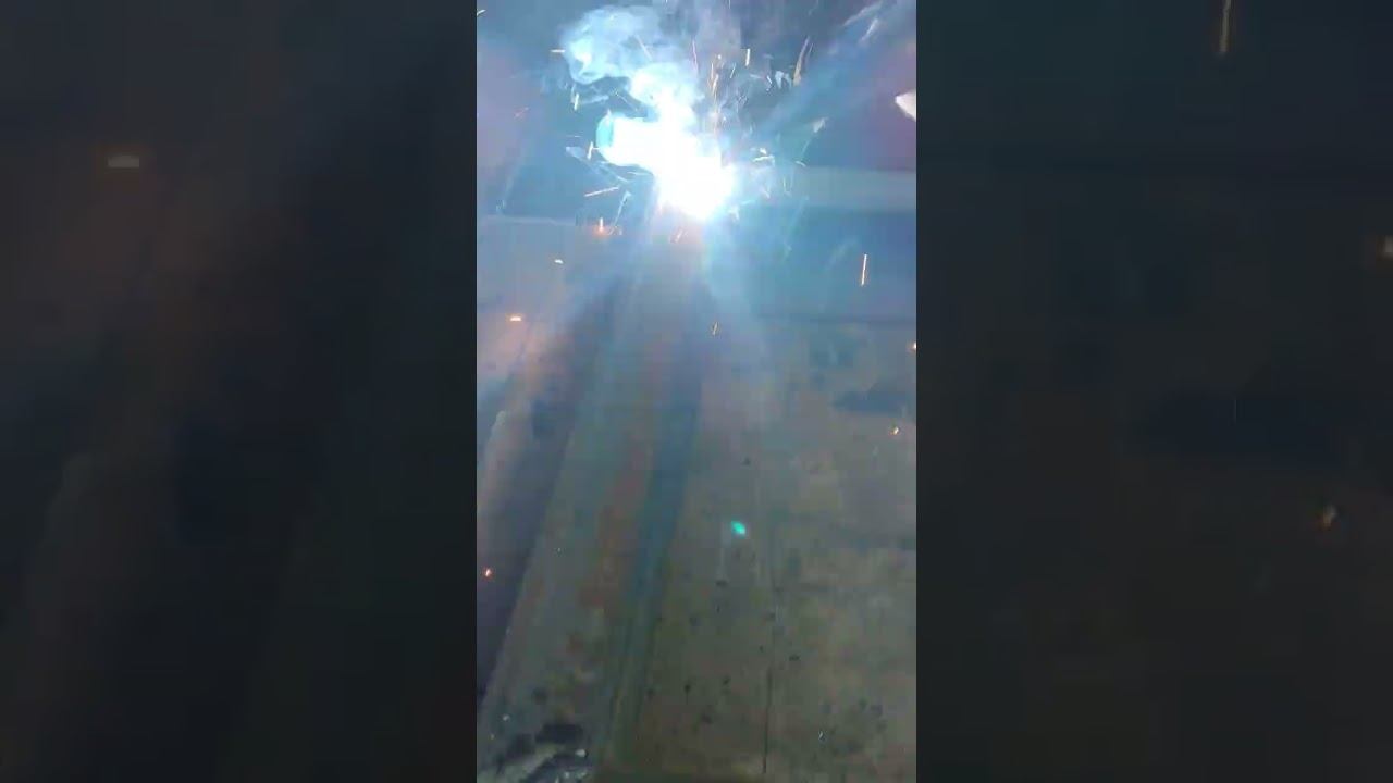 первые швы на минитракторе)) смотреть онлайн