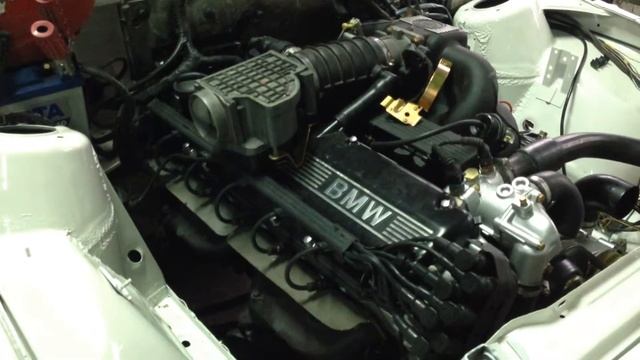 primer arranque bmw 335 cabrio e30 смотреть онлайн