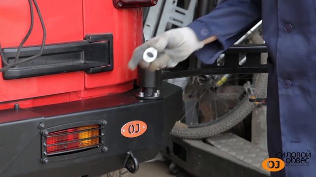 Оранжевый джип