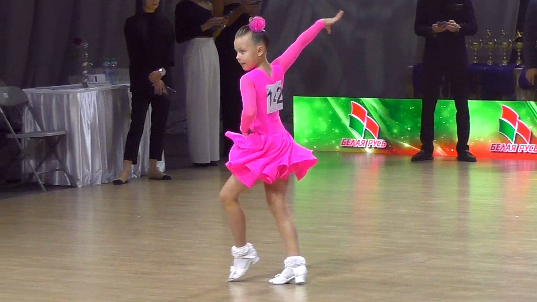 Дети-1 Соло (H) St+La: медленный вальс, квикстеп, ча-ча-ча, джайв. «Белая Русь 2024» бальные танцы смотреть онлайн