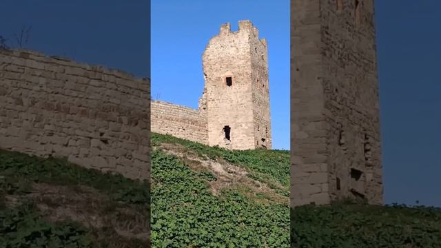 Кусочек Средневековья в Феодосии. Крым смотреть онлайн