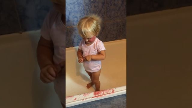 Красим губки... смотреть онлайн