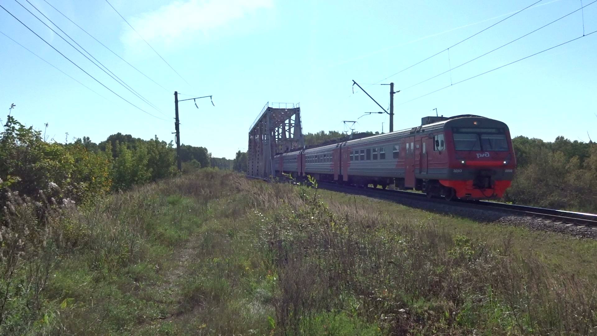 Электропоезд ЭД9Э-0008 Казань - Нижний Новгород на перегоне Чаглово - блок-пост 323-й километр смотреть онлайн