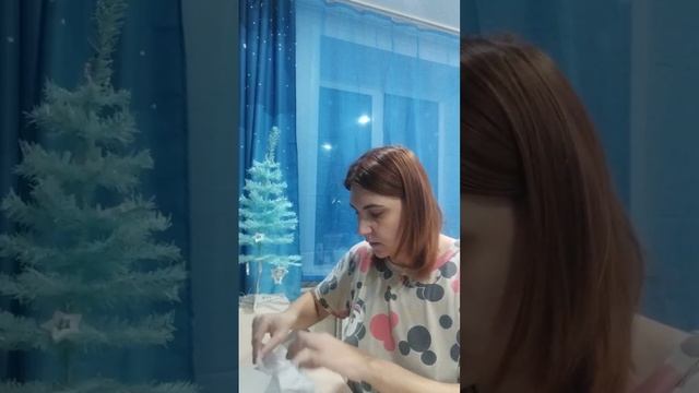 Озор на набор серёг-пусетов.mp4 смотреть онлайн