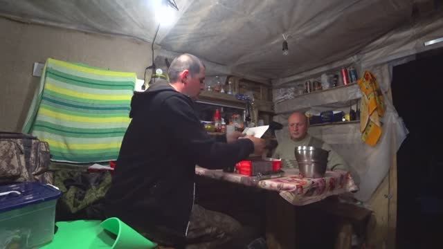 5 дней в тайге, ловим рыбу на сети. Рыбалка на крайнем севере. Готовим уху из щучьих голов. смотреть онлайн