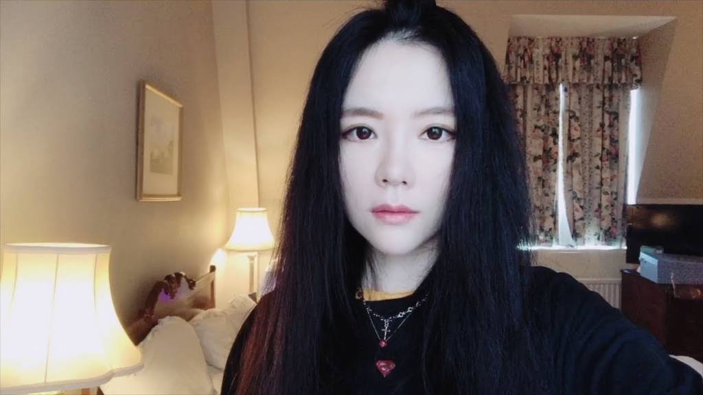 J.Fla Vlog (Q&A, UK TRIP)