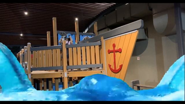 Parkway Parade Playground Adventure смотреть онлайн