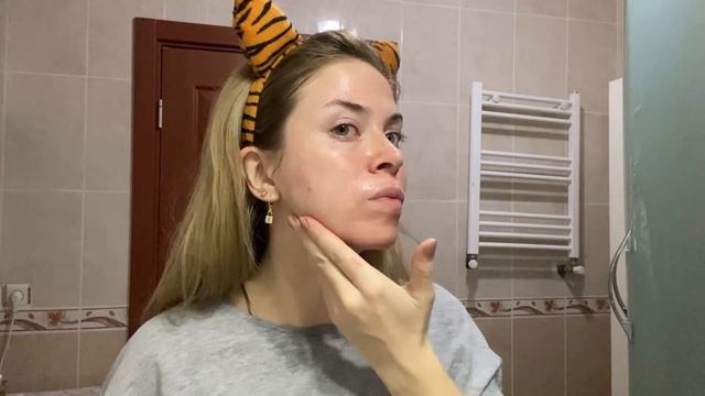 CİLT BAKIM RUTİNİM 2021 | Güncel Gece Cilt Bakım Rutinim | Yağlı ve Karma Cilt Bakımı смотреть онлайн