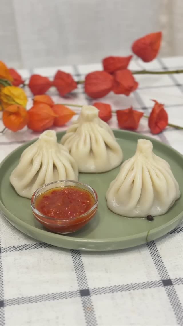 Настоящие грузинские хинкали. Вкуснее не найдете! Рецептом поделилась грузинская бабушка. смотреть онлайн