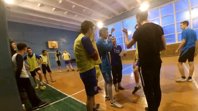 Светлый - Скорпион 3:4 смотреть онлайн