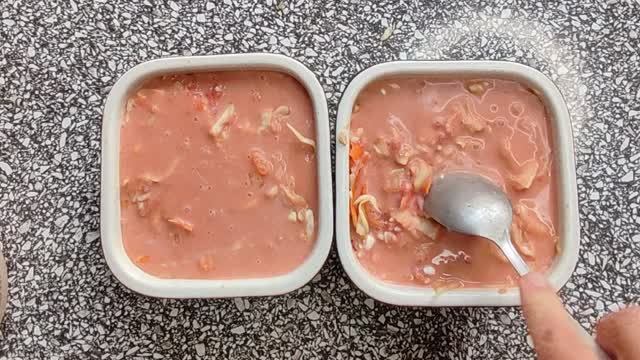 Капуста с фаршем в горшочках смотреть онлайн