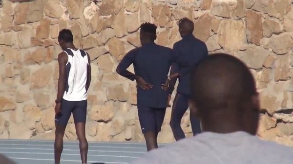 Workout Wednesday for 800 m 5x300 6x200