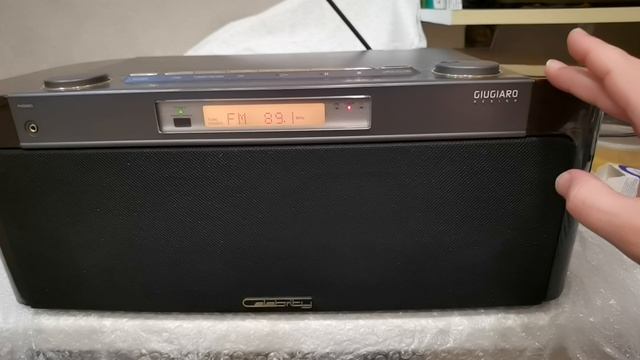 Sony D3000 Celebrity