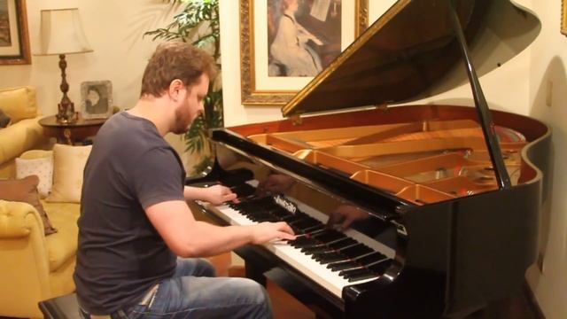 Attack on Titan theme on piano - Shingeki no Kyojin music - Anime Theme Songs