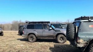 Land Cruiser 105 в Крымском лесу