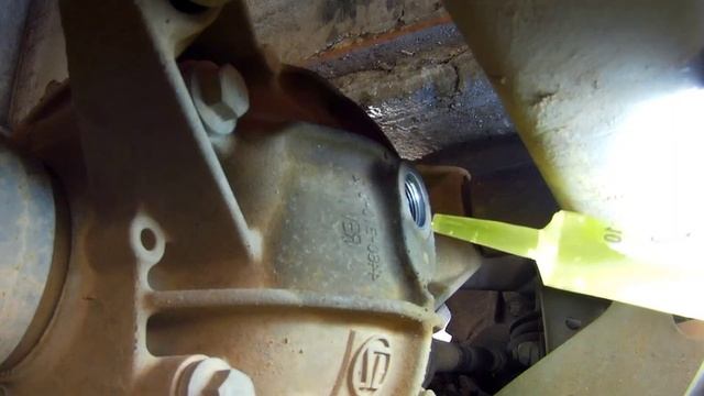 Cambiar aceite del diferencial, muy fácil, Mercedes ML смотреть онлайн