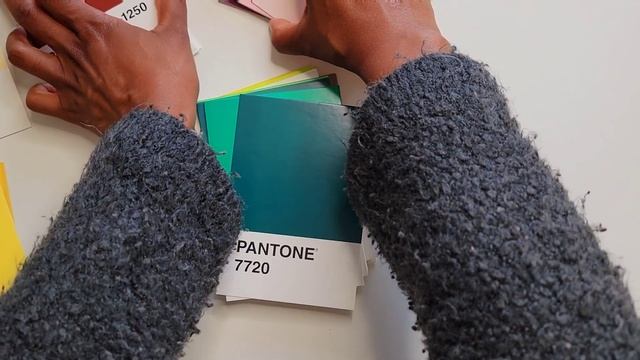 LET'S REVIEW: Pantone 100 Postcards (Quick Swatch Lesson)