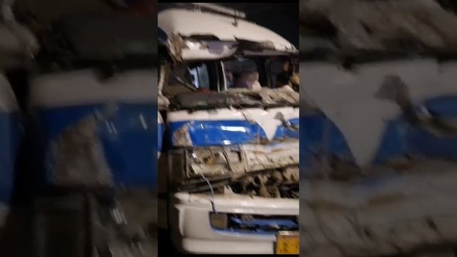 Hiroof & Hiace Accident On Karli Road 2024 | Rip Arshad BaBa | 😢 @karachi__1 смотреть онлайн