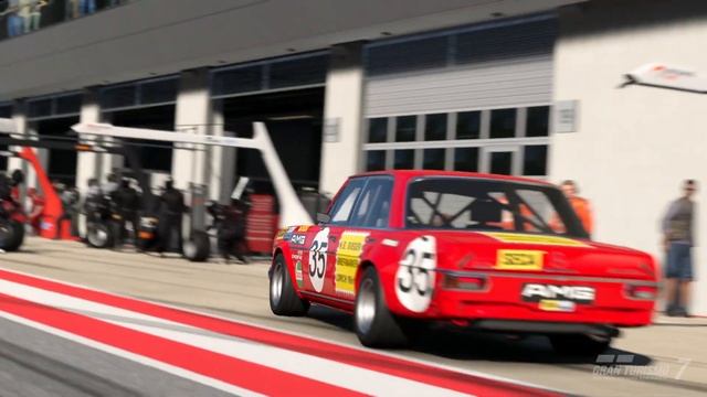 Gran Turismo 7 - Pit Stop: Mercedes 300 SEL 6.8 AMG ´71 - Red Bull Ring смотреть онлайн