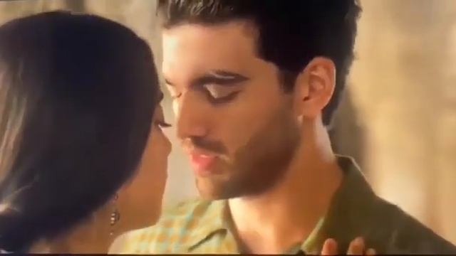 Muslim boy kissed Hindu girl 😍😍 in Temple смотреть онлайн