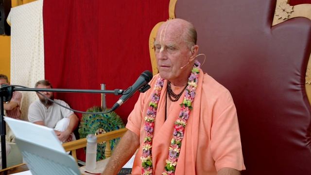 Please Take Me To The Son Of Maharaja Nanda! смотреть онлайн