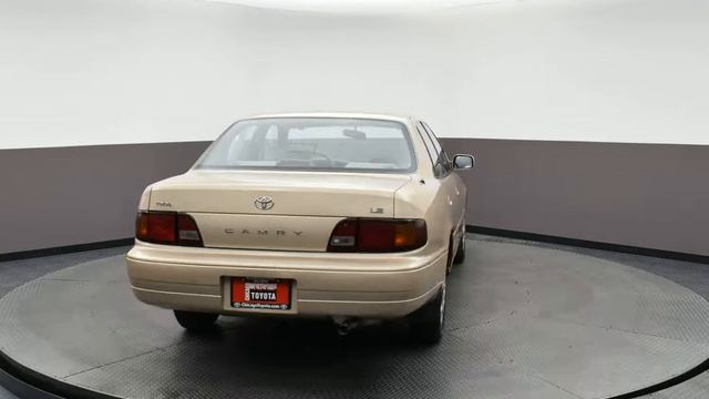1996 Beige Toyota Camry 4dr Car #DN21444A смотреть онлайн