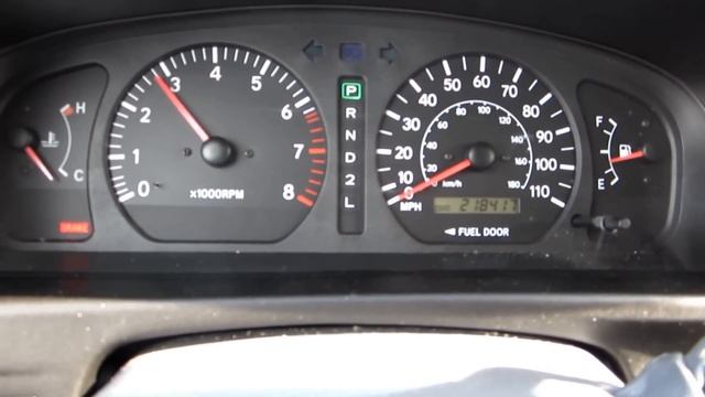 2000 Toyota Sienna LE
