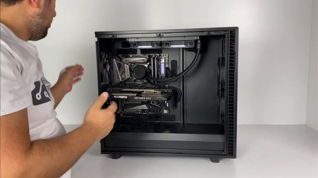 Fractal Design Define 7 XL Light Tempered Glass: Qualità, spazio e progettazione смотреть онлайн